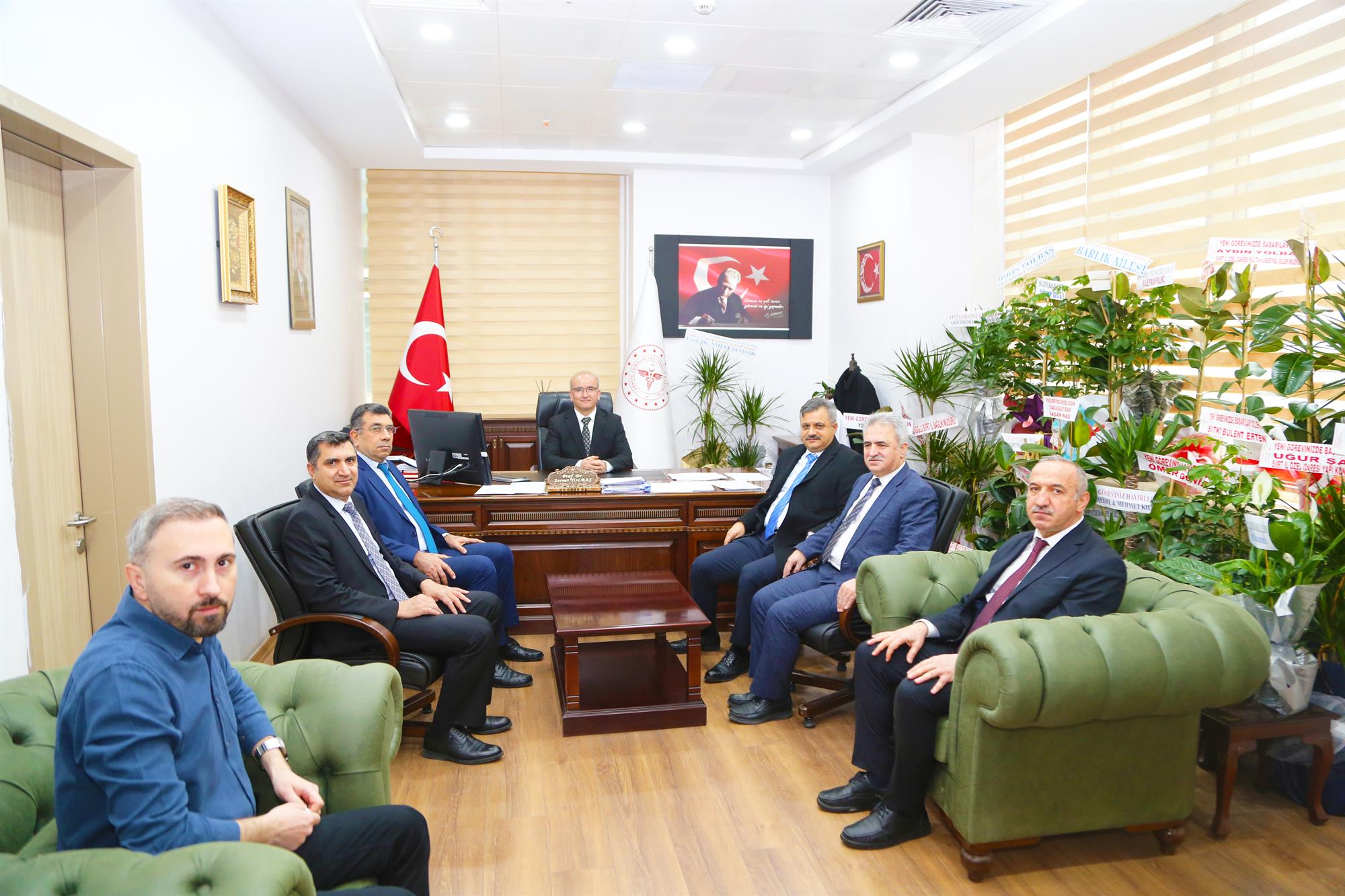 Rektörümüz Prof. Dr. Nihat Şındak’tan Siirt Eğitim ve Araştırma Hastanesi Başhekimi Prof. Dr. Servet Yolbaş’a Hayırlı Olsun Ziyareti